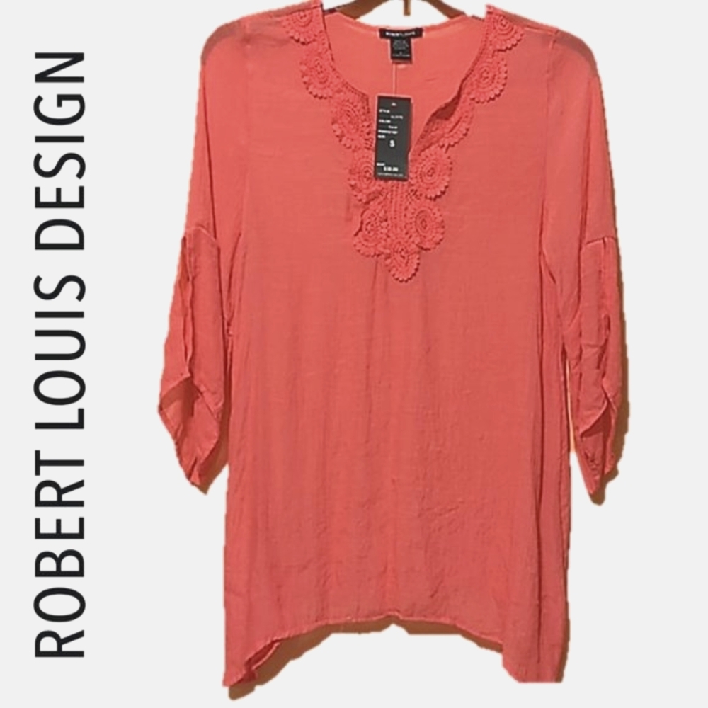 NWT ROBERT LOUIS * TUNIC